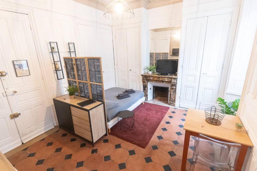 Immeuble L'Aristocrate - L'Authentique - Bd Carnot Apartment Анже Екстериор снимка
